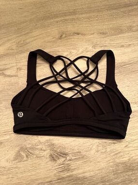 lululemon athletica Black Strappy Crisscross Sports Bra